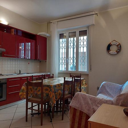 50 Metri Dal Mare - Free Parking E A/C Apartment Pietra Ligure Exterior photo